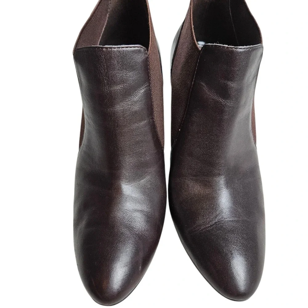 Minimalist Office Corpcore Women 10B Brown Ankle Booties Heels Capsule Wardrobe
